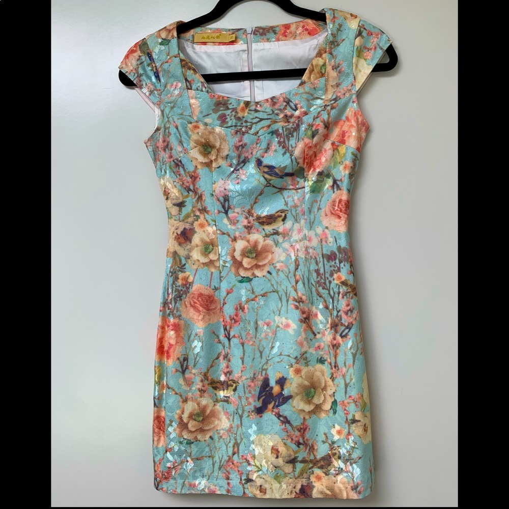Lace floral bird traditional Chinese Qipao/dress
